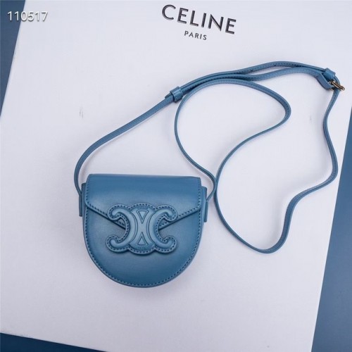 Celine FOLCO CUIR TRIOMPHE EN CUIR DE VEAU LISSE 10J303 BLEU