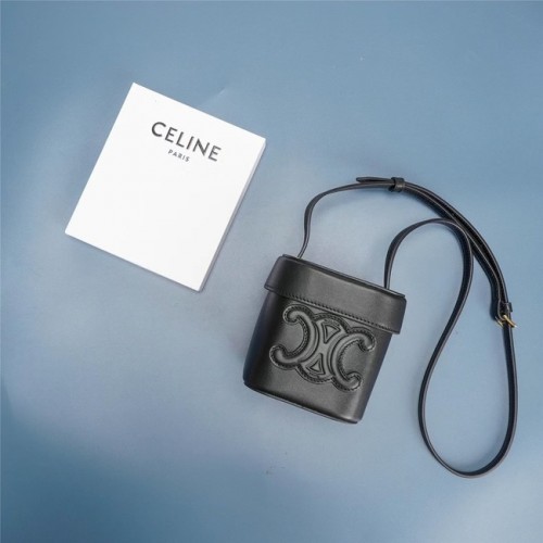 Celine MINI SAC TEEN CLASSIC EN CUIR DE VEAU BOX 199263 NOIR