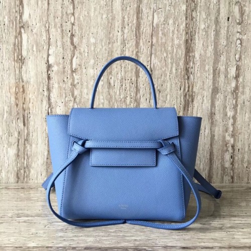 SAC BANANE Celine NANO EN CUIR DE VEAU GRAINÉ 99970 bleu ciel