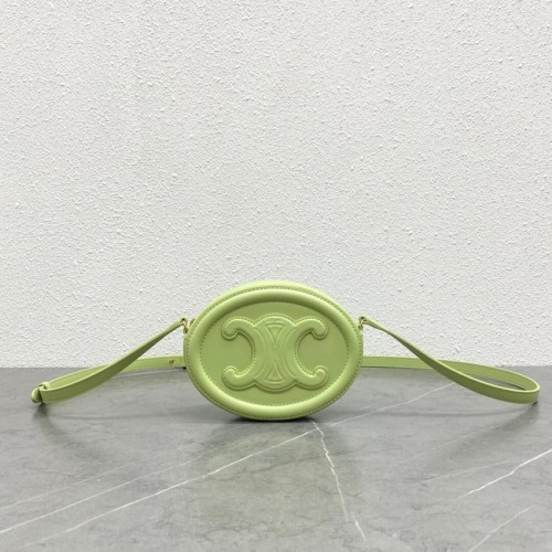 Celine SAC OVALE CUIR TRIOMPHE EN CUIR DE VEAU LISSE 198603 vert