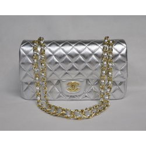 Chanel Classic Flap Bag 1112 Cuir argenté clair Matériel doré