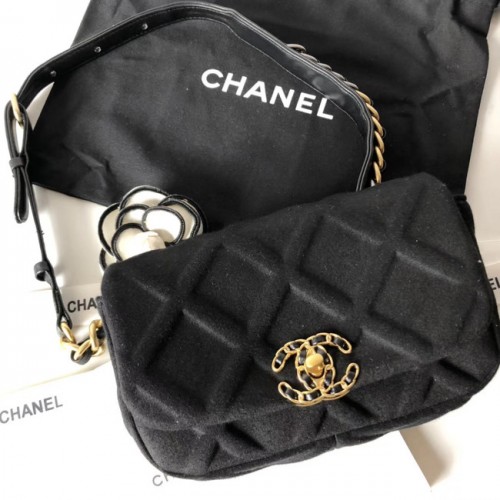 Chanel 19 Bodypack AS1163 noir