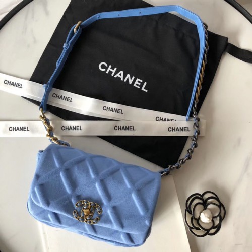 Chanel 19 Bodypack AS1163 bleu clair