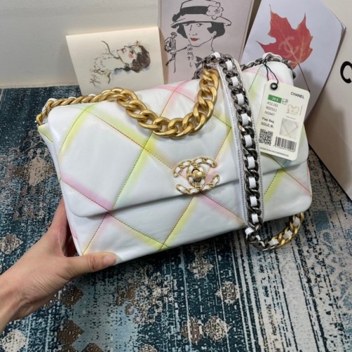 Sac à rabat Chanel 19 AS1161 ligne White&Rainbow