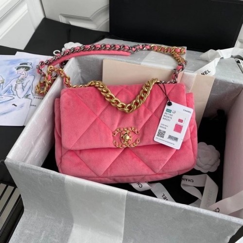 Chanel 19 sac à rabat velours AS1160 rose