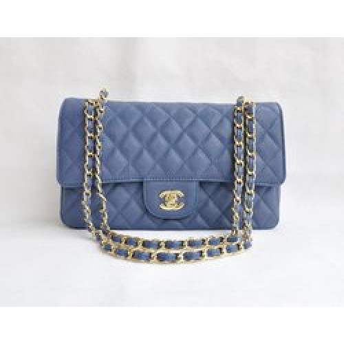Chanel 2.55 Sac à rabat matelassé 1112 Bleu clair avec quincaillerie dorée