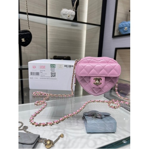 Chanel 2022S Love Heart mini sac à bandoulière en cuir d'agneau AO2784 rose