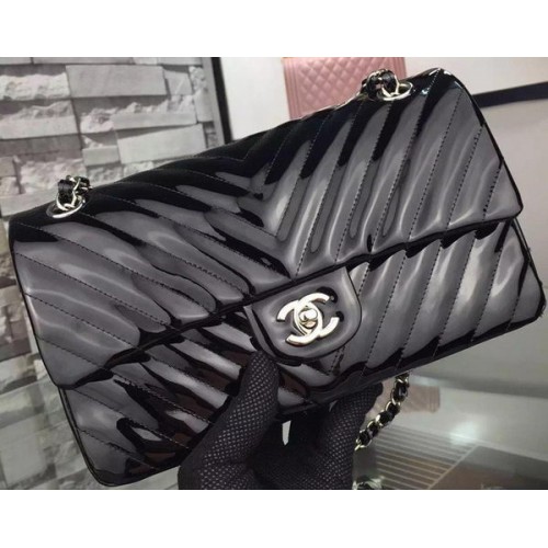 Chanel 2.55 Series Flap Bag Noir Verni Chevron Cuir A5023 Argent
