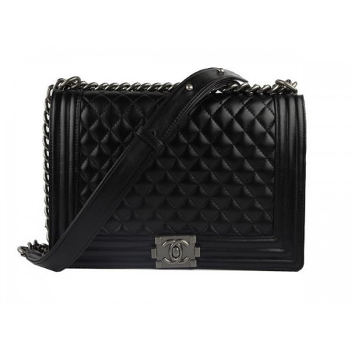Chanel A67026 Sac à bandoulière à rabat en cuir d'agneau noir Le Boy