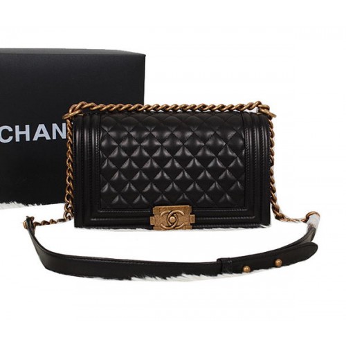 Chanel Sac à bandoulière Le Boy à rabat en cuir de mouton noir A67086 Doré