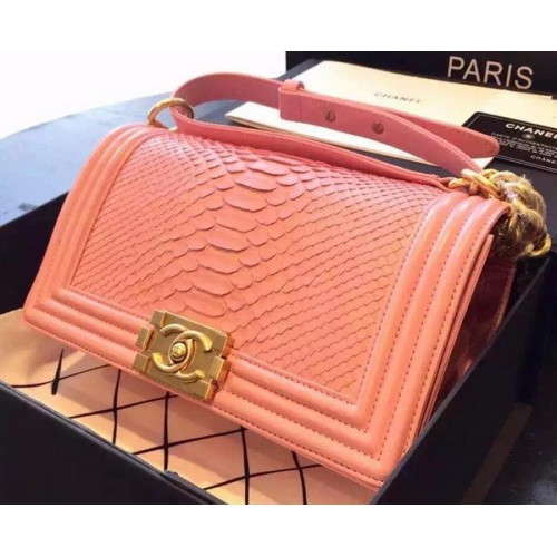 Chanel Boy Flap Sac à bandoulière en cuir de python rose A66095 Or