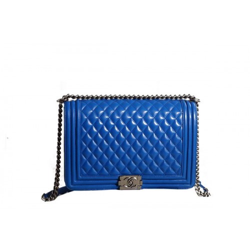Sac à bandoulière Chanel Boy Flap en cuir d'origine bleu argent