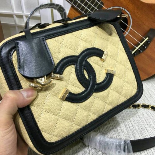 Chanel Mini sac à bandoulière en cuir de veau 6070 Camel