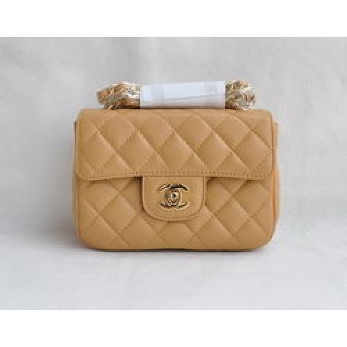 Sac à rabat matelassé à chaîne dorée en cuir d'agneau abricot classique Chanel 1115