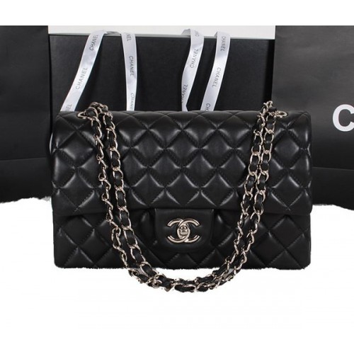 Chanel Sac à rabat classique Noir Cuir de mouton d'origine A1118 Argent