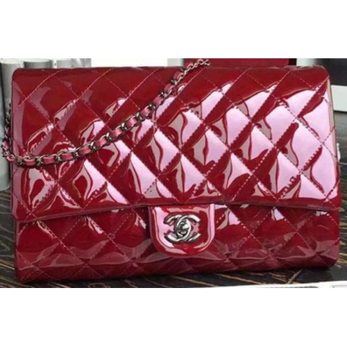 Chanel Sac à rabat classique en cuir verni A66465 Bordeaux