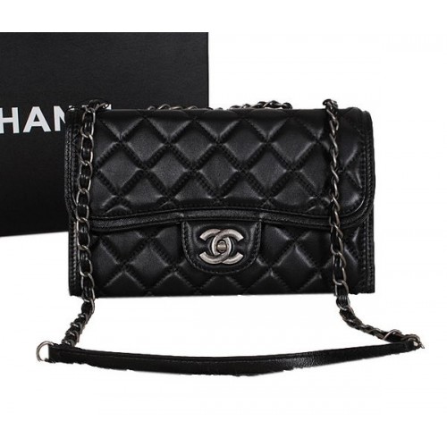 Chanel Sac à rabat classique en cuir de mouton A66331 Noir