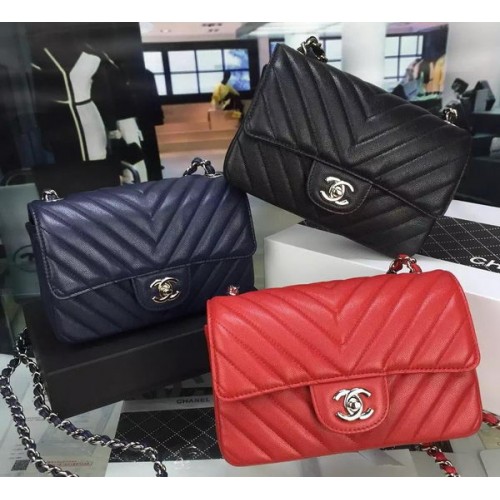 Chanel Classic MINI Sac à Rabat Chevron Caviar Cuir V8500