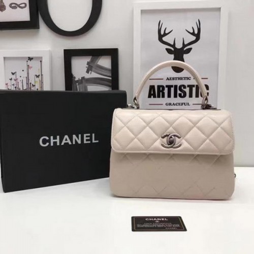 Chanel Sac à main classique en cuir de mouton abricot A92991 Argent