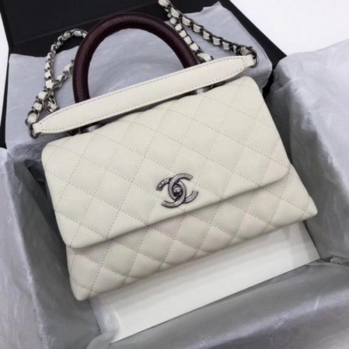 Chanel Sac à poignée supérieure classique Motif cannage blanc A92290 Rouge