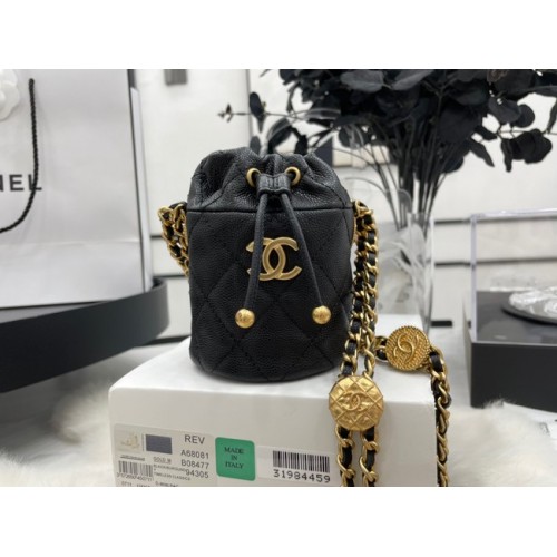 Chanel Sac à cordon en métal doré A68081 noir