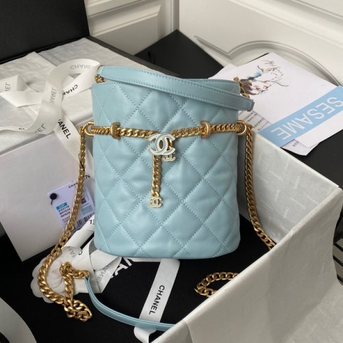 Chanel Sac à cordon en métal doré AS3116 bleu ciel