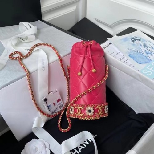 Chanel Sac à Cordon Agneau Métal Doré AP2257 rouge