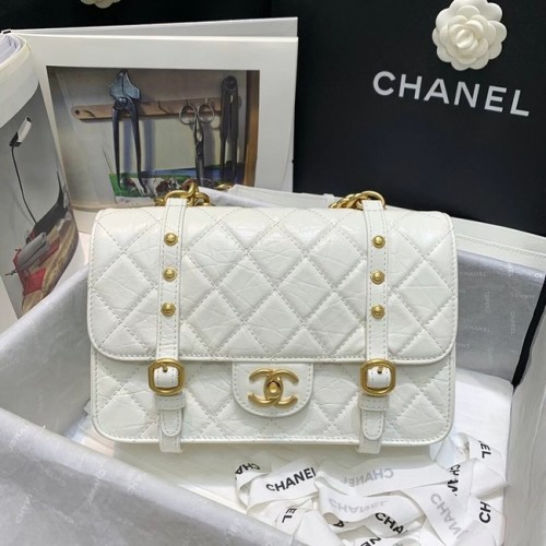 Chanel SAC À RABAT Veau vieilli Métal doré AS2696 blanc