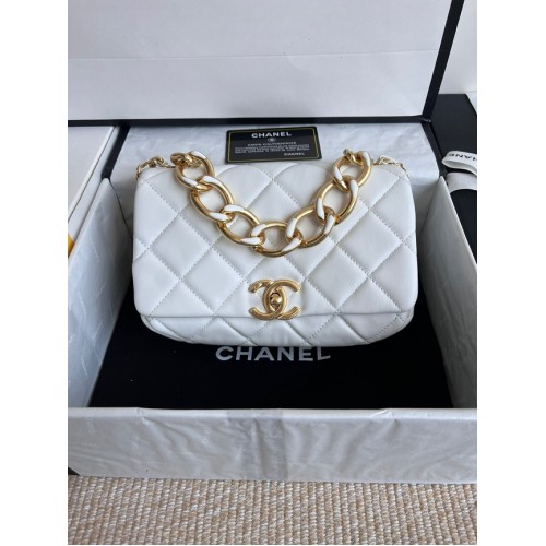Chanel SAC À RABAT Agneau Métal Doré AS3366 blanc