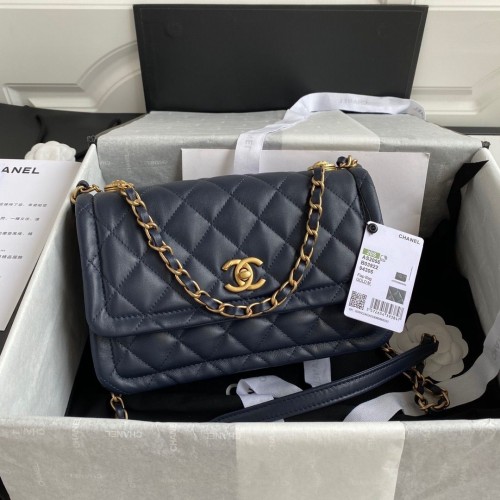 Chanel Sac à Rabat Mouton Métal Doré AP1737 Marine