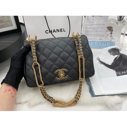 Sac à bandoulière en cuir d'agneau à rabat Chanel AS2976 noir
