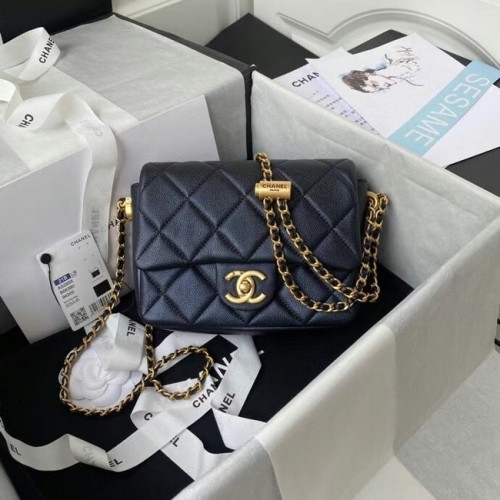 Chanel Sac à bandoulière à rabat Cuir de veau grainé AS2855 noir perle