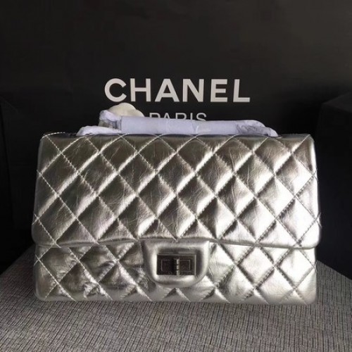 Sac à bandoulière à rabat Chanel argent cuir de veau d'origine 277 argent