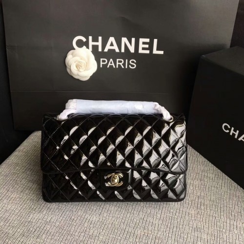 Sacs à bandoulière à rabat Chanel Noir Cuir verni d'origine CF1112 Argent