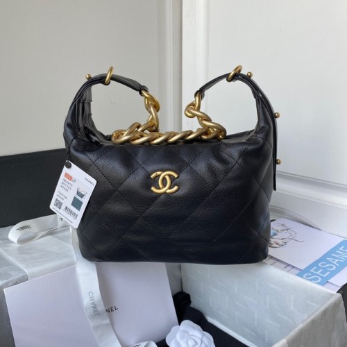 Chanel Cuir de veau grainé AS2910 Métal doré noir