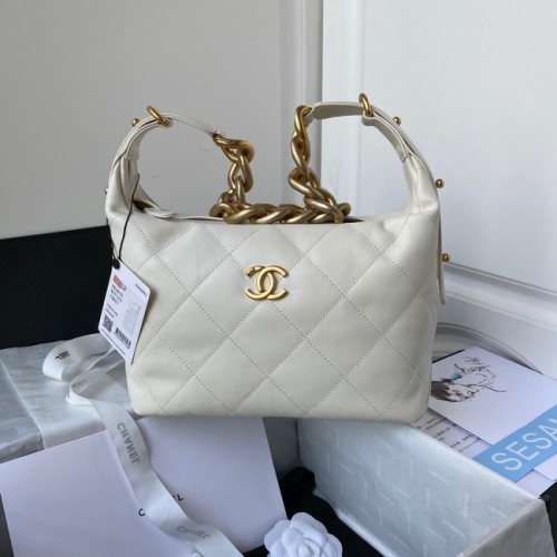 Chanel Mouton AS2910 Métal doré blanc