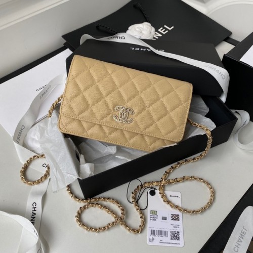 Chanel petit sac à bandoulière en cuir de veau grainé AP2734 abricot