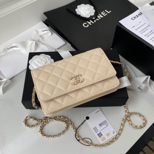 Chanel petit sac à bandoulière en cuir de veau grainé AP33814 abricot