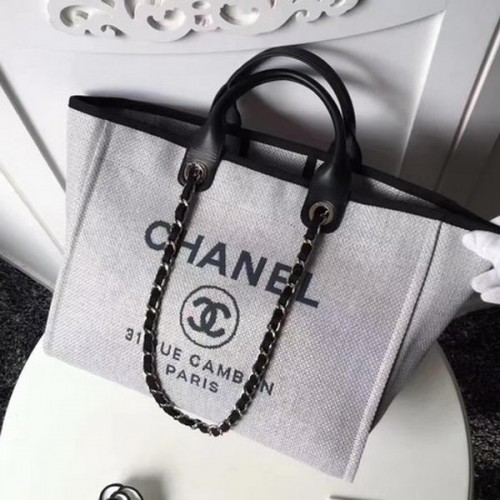 Chanel Grand sac fourre-tout en toile CHA1679 Gris