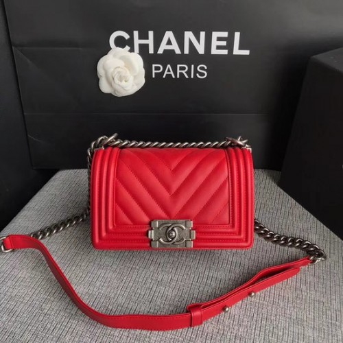 Chanel Le Boy Flap Sac à bandoulière Original Cuir de veau A67085 Boucle argentée rouge vif