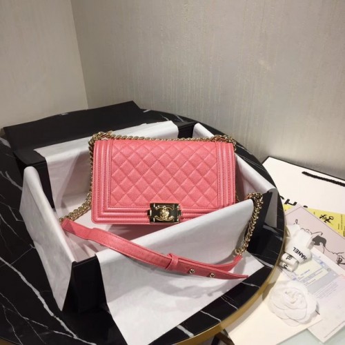 Chanel Le Boy Flap Sac à bandoulière Cuir d'origine Rose A67086 Or