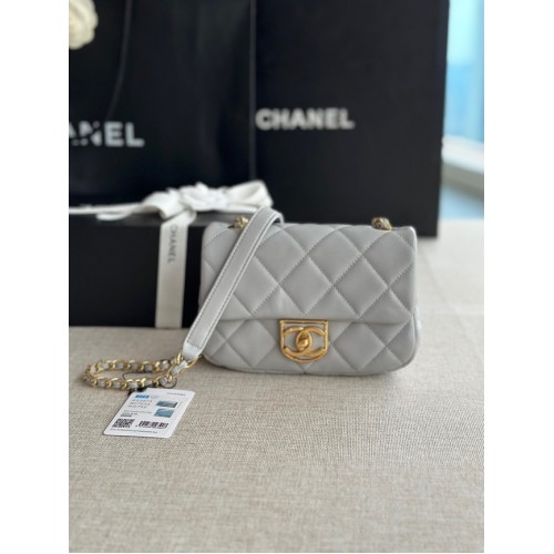 Chanel MINI SAC À RABAT Agneau Métal Doré AS3473 gris