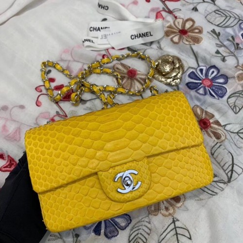 Chanel Mini Sac à Rabat Original Python Métal Doré A69900 Jaune