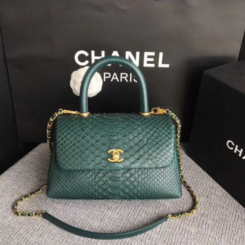 Sac fourre-tout en cuir de python Chanel Original 8119D