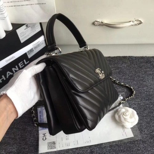 Chanel Original sac fourre-tout en cuir de mouton V92236 boucle argent noir