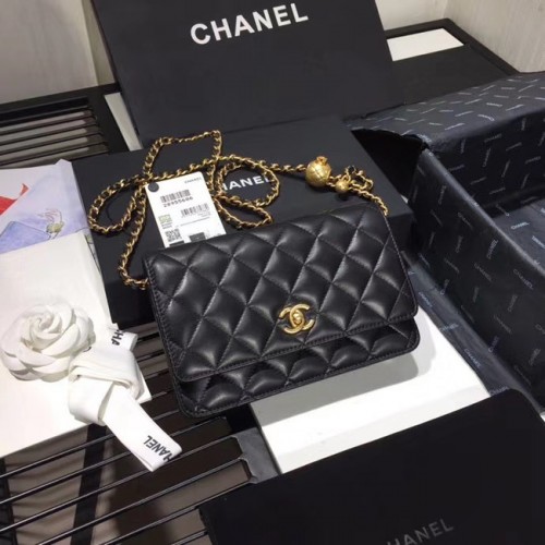 Chanel Original Petit sac à rabat en peau de mouton classique AS33814 noir