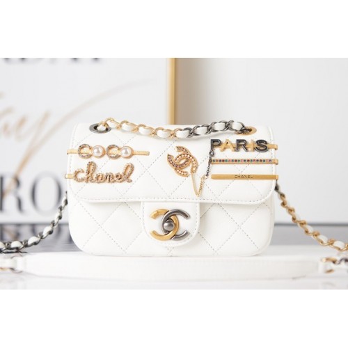 Chanel PETIT SAC À RABAT AS2979 blanc