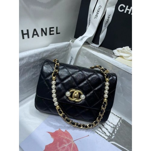 Chanel PETIT SAC À RABAT Cuir de veau Perles d'imitation Métal doré AS3000 noir