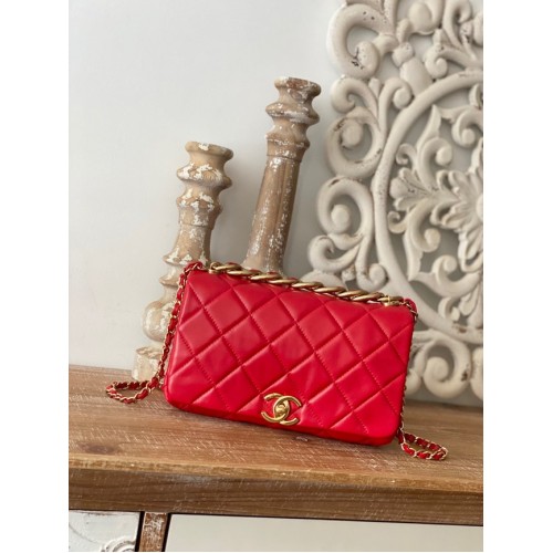 Chanel PETIT SAC À RABAT Agneau Métal doré AS3367 rouge