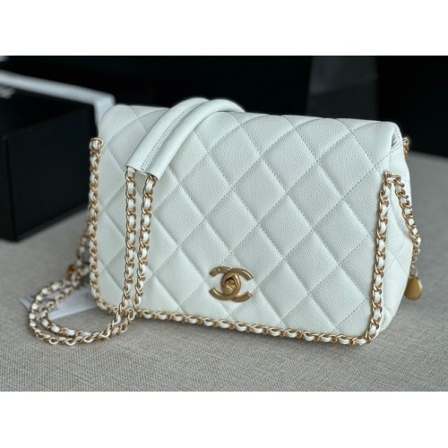 Chanel PETIT Sac à rabat Cuir de veau grainé Métal doré AS3467 blanc